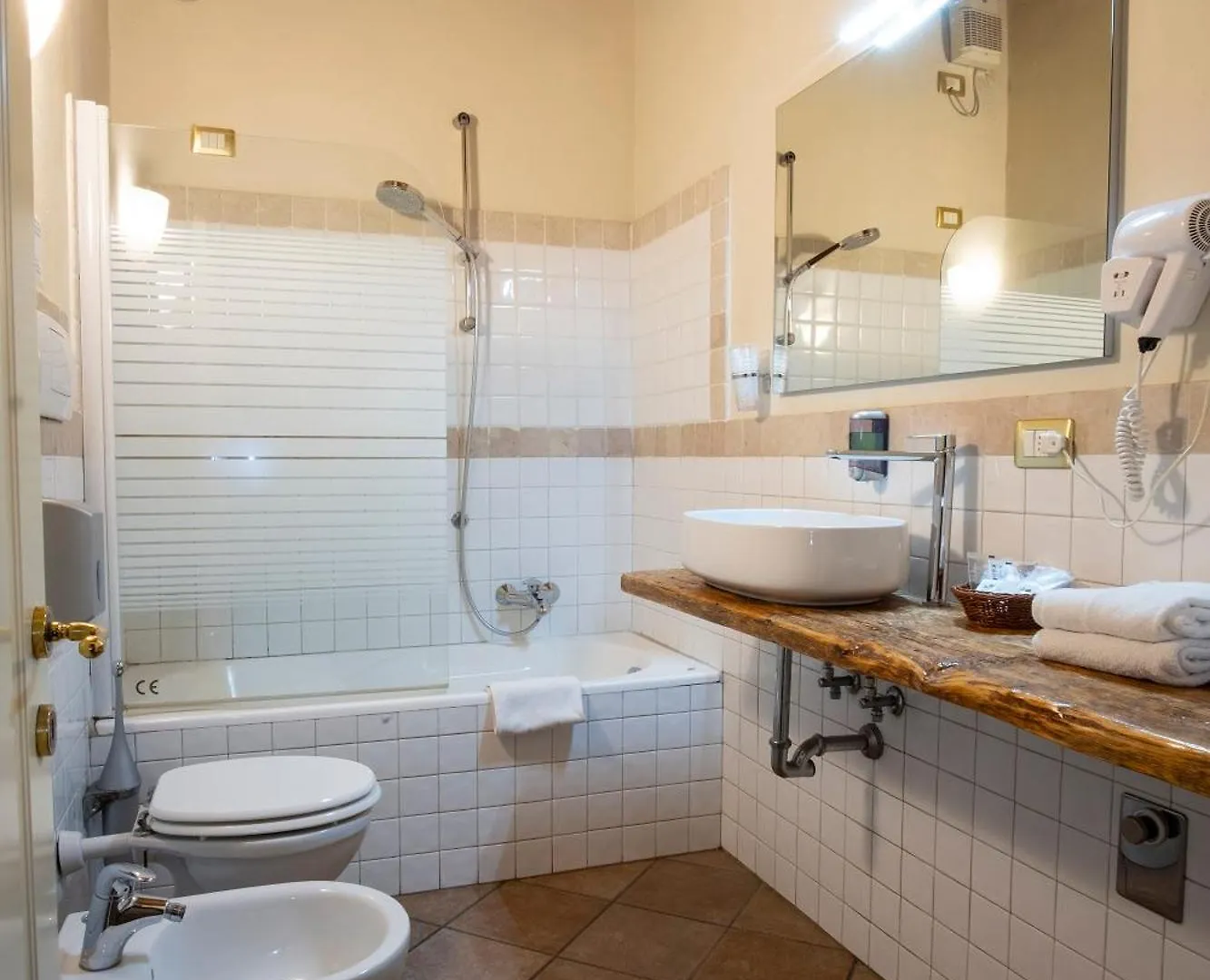 Il Cortiletto Hotel Piacenza Guest house