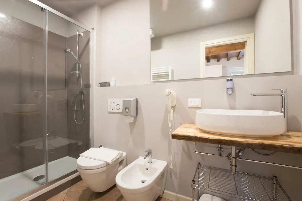 Guest house Il Cortiletto Hotel Piacenza